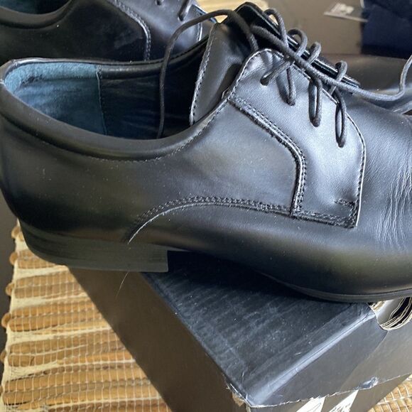 EUC black leather oxfords from Aldo size 11 - Picture 2 of 7